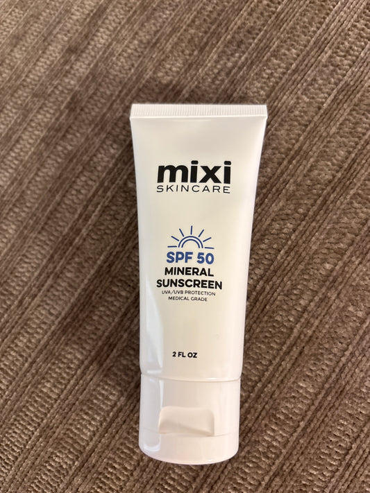 Mixi SPF 50: Mineral Sunscreen
